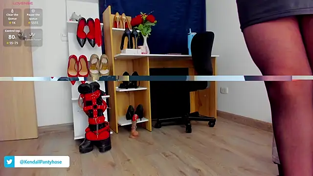 MIss Kendall  online show from January 16, 12:50 am