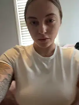 jaseyrae online show from October 17, 3:15 pm