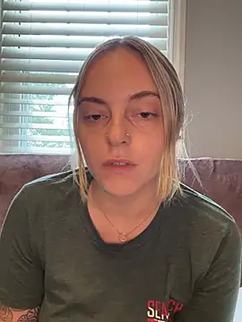 jaseyrae online show from June 26, 1:01 pm