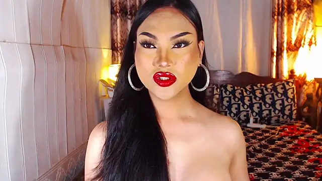 UrsexiestTammy online show from April 9, 6:13 pm