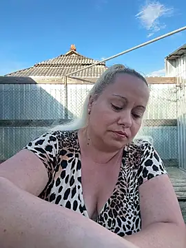 SabinaSweety online show from May 8, 3:59 pm