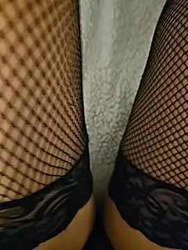 mywife2000 online show from April 14, 8:20 pm