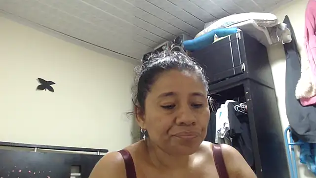 adrixxx38 online show from May 14, 12:27 am