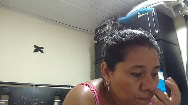 adrixxx38 online show from May 20, 8:17 pm