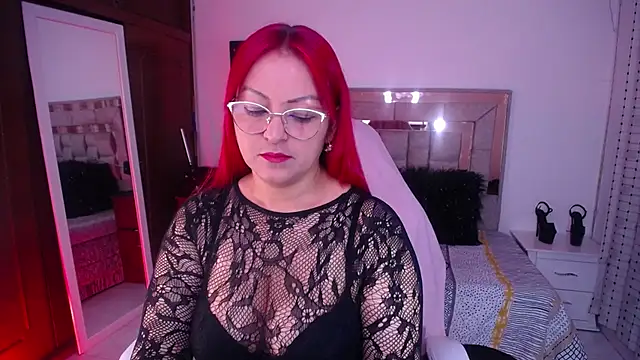 Snapshot of salomecastro_ chatting on September 30, 3:45 am salomecastro online show from September 30, 3:45 am