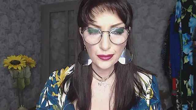 Aziza1 online show from May 3, 2:31 pm