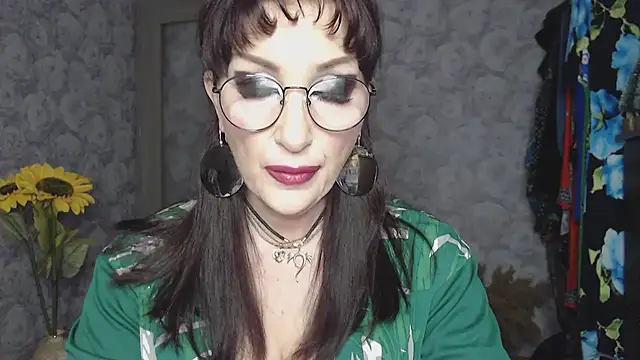 Aziza1 online show from May 7, 3:05 pm