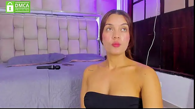Bellahot387 online show from May 8, 4:10 pm