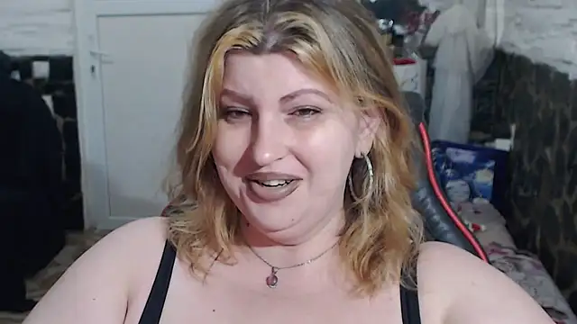 piticaforever online show from January 14, 9:53 pm