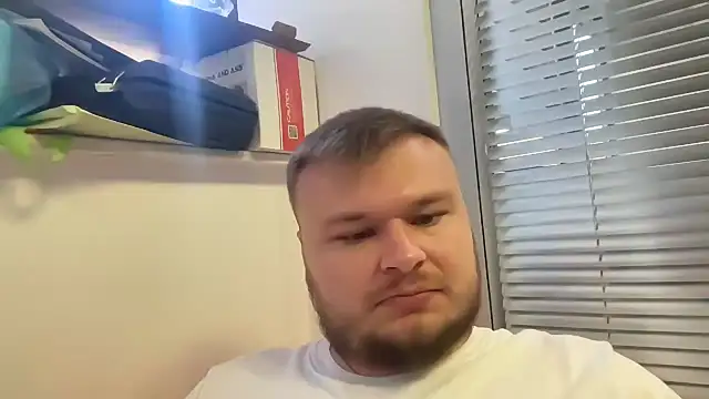 fmodel online show from September 18, 9:41 am