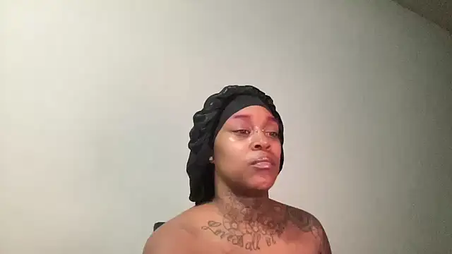 Creamesensation online show from January 7, 5:00 am