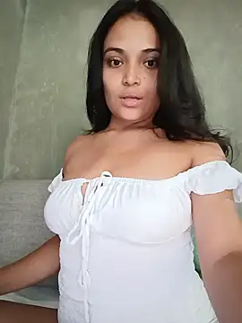  Estrellita  online show from May 15, 5:48 pm