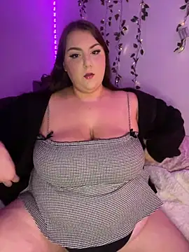 honeyviolet online show from November 7, 5:24 am