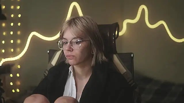 alyssa sweet online show from May 22, 5:05 am