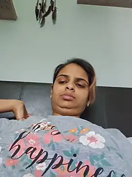 DirtySnowball69 online show from May 12, 8:11 am