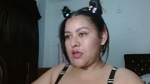 venuz mendoza20 online show from May 5, 1:58 pm