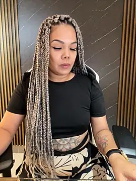 Snapshot of KellyBrooklyn_ chatting on October 16, 1:25 pm KellyBrooklyn online show from October 16, 1:25 pm