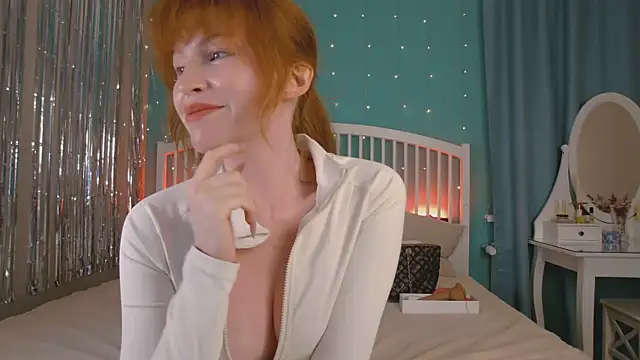 GingerArin online show from May 23, 3:10 pm