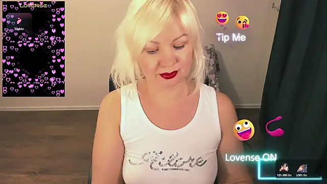 Angelaroberti3 online show from February 14, 3:14 pm