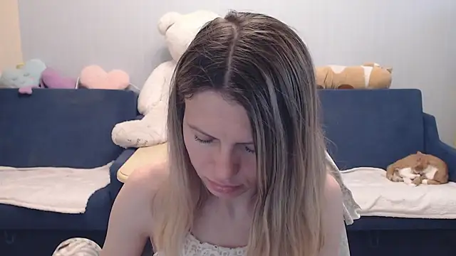 night is dark online show from May 8, 4:43 pm
