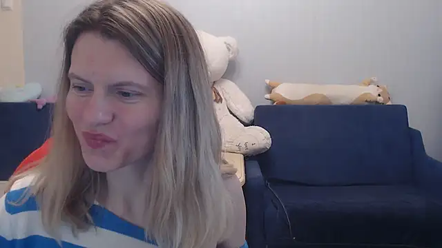 night is dark online show from February 28, 5:12 pm