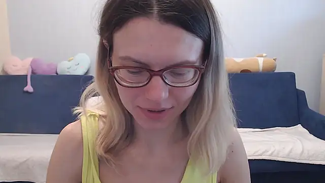 night is dark online show from November 7, 2:11 pm