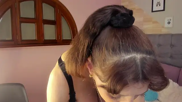  Abril W online show from October 9, 12:26 am