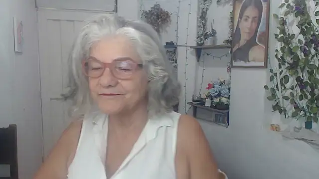 FunnyGrandma online show from September 20, 4:00 am
