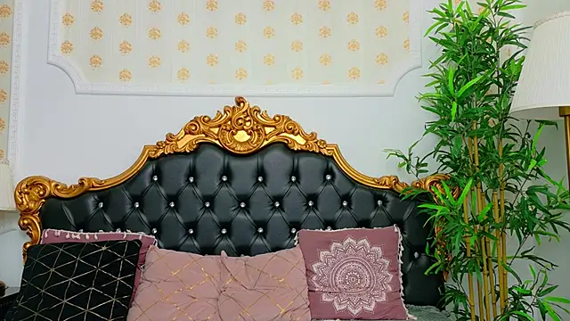 AleshaArabian online show from May 9, 4:14 am