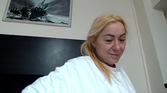 spell-of-love online show from November 2, 1:20 am