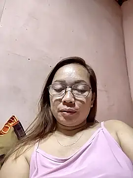 asianwet4u online show from May 24, 4:17 pm