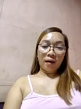 asianwet4u online show from May 8, 4:54 pm