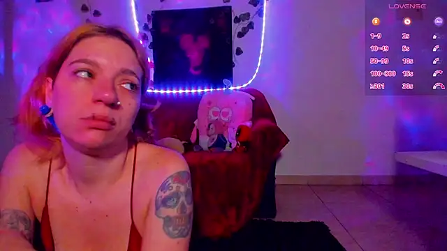 Rabit Snake online show from May 6, 10:30 am