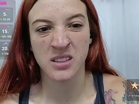 ninaa fox online show from October 27, 4:24 pm