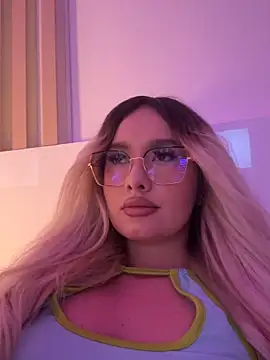 mollyxxx online show from January 6, 3:21 am