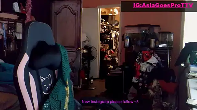 AsiaGoesPro online show from July 21, 3:46 pm