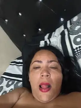NIKOLE1301 online show from June 18, 2:22 pm