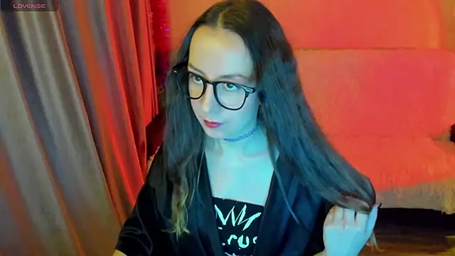 CurlySteph online show from October 16, 6:21 pm