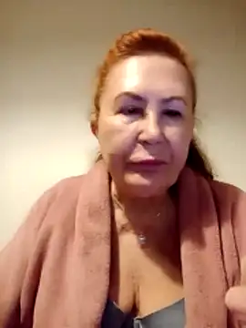 Hottie-Mom online show from April 30, 7:52 pm