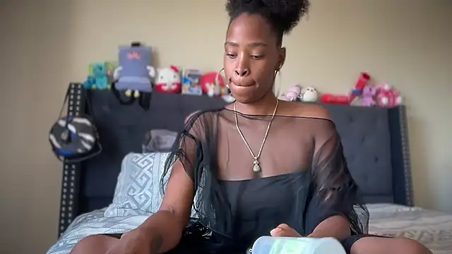 Cum2Charm online show from May 21, 6:39 pm