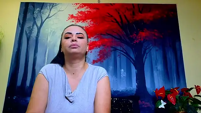 ElizabethEven online show from November 15, 8:32 pm