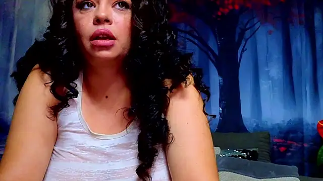 ElizabethEven online show from January 10, 10:36 pm