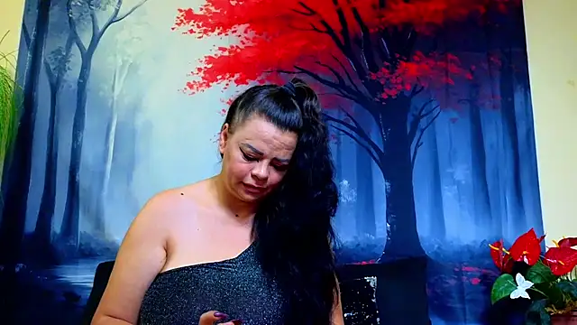 ElizabethEven online show from October 17, 10:24 pm