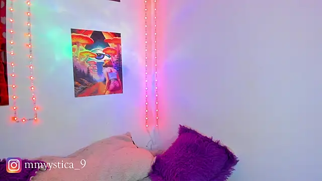 Snapshot of Rainnbow_ chatting on September 24, 7:29 am Rainnbow online show from September 24, 7:29 am