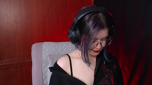 Raventh  online show from February 20, 1:34 pm