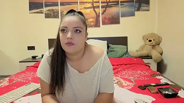 adelline online show from May 6, 8:57 pm