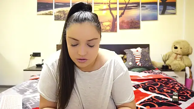 adelline online show from January 12, 10:37 pm