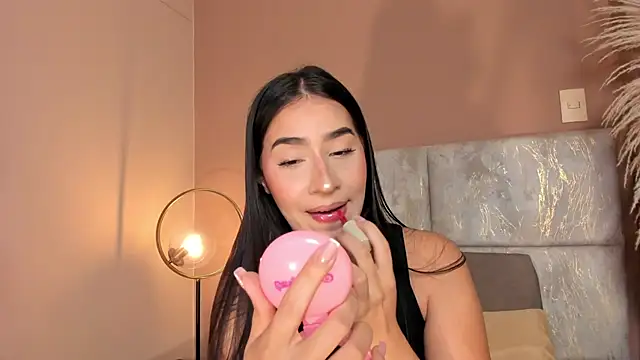 Christy Sea online show from May 27, 12:13 pm