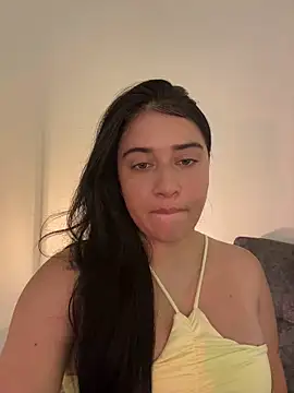 KallyMyller1 online show from May 6, 7:51 pm