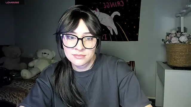 KindKristy online show from May 3, 6:06 am